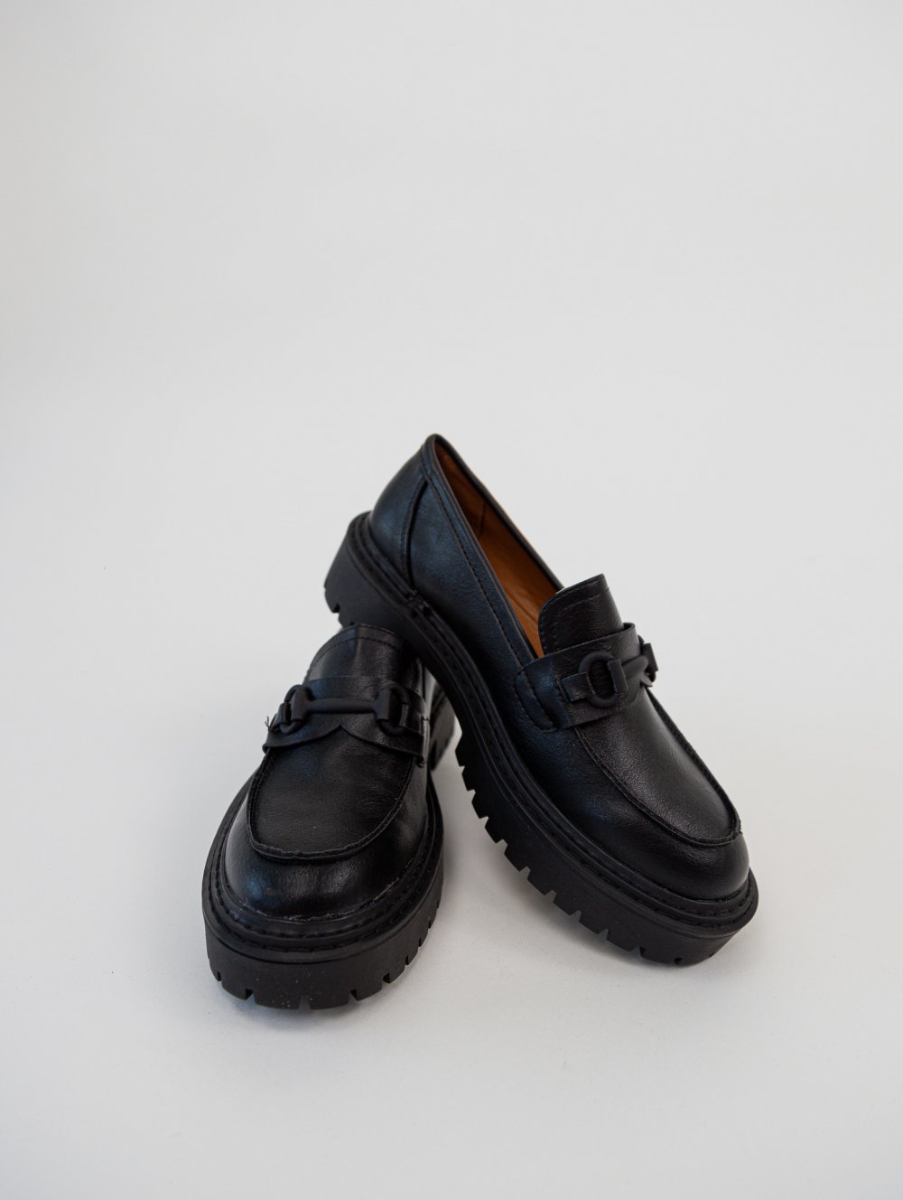 Topánky 369-2 čierne