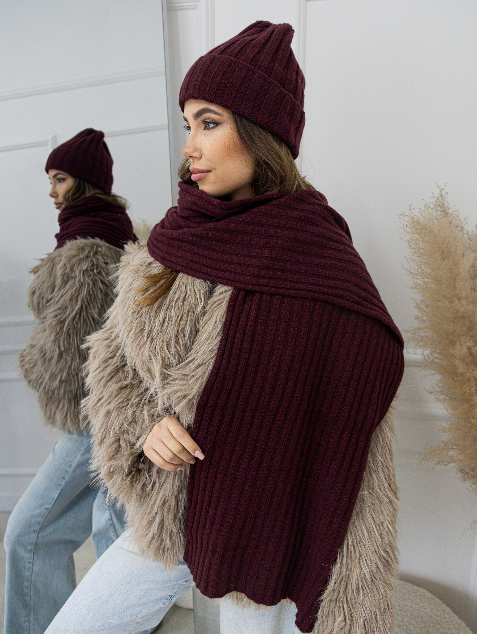Čepice kašmírová se šálou Vínová Univerzální